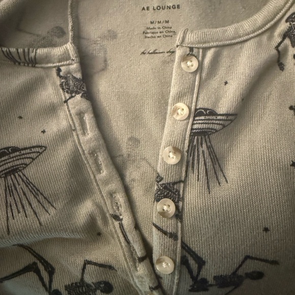 American Eagle Skeleton Plush Ribbed PJ Romper - Picture 4 of 4